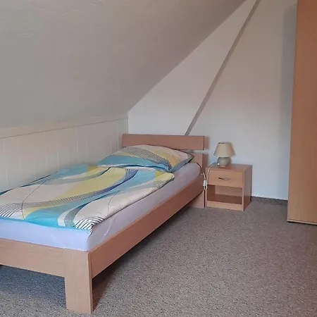 Zimmervermietung Lehmann *